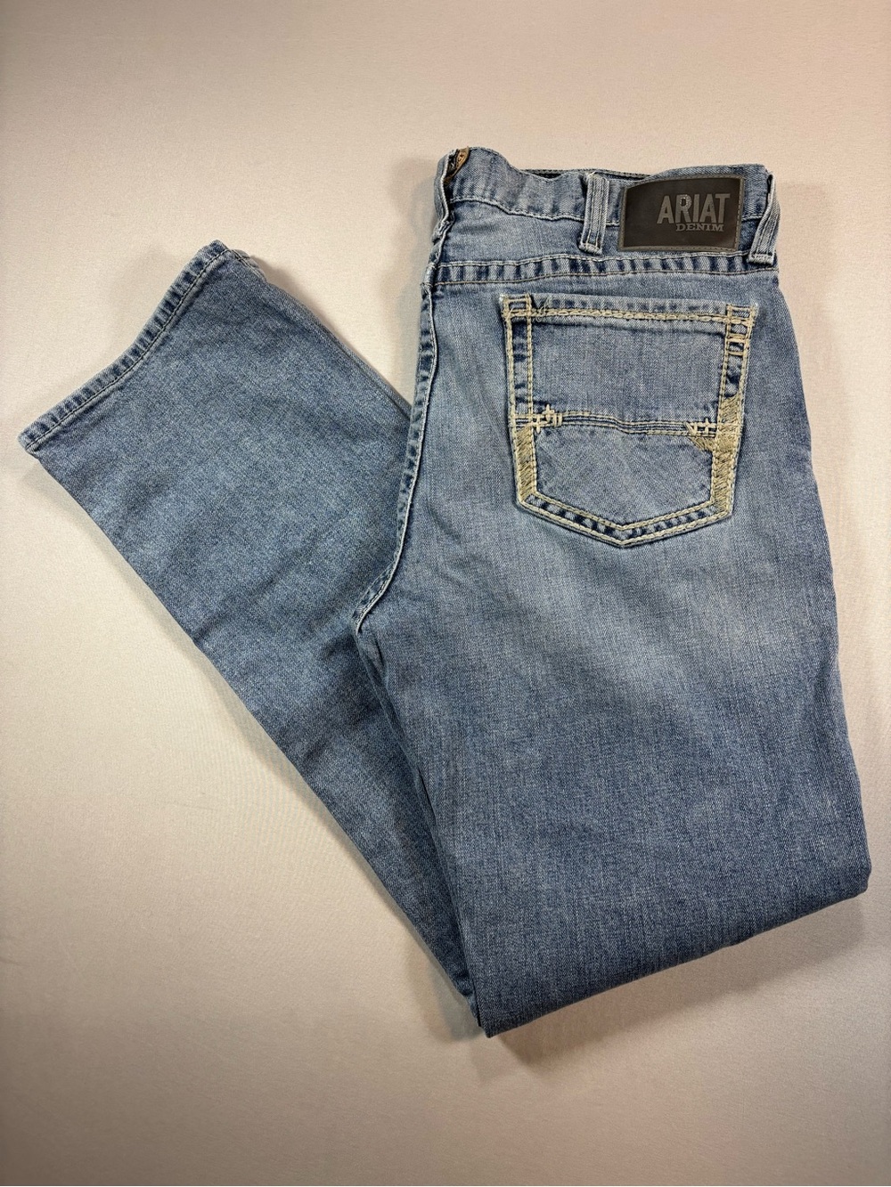 Ariat Light Wash Slim Fit Straight Leg Jeans Men's 38 x 34 (36)